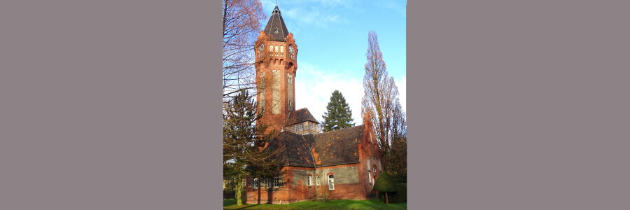 Hier entsteht das Dokumentationszentrum der „Euthanasie“-Gedenkstätte Lüneburg - im Wasserturm und dem ehemaligen Badehaus auf dem Gelände der Psychiatrischen Klinik Lüneburg. Foto: "Euthanasie"-Gedenkstätte Lüneburg.
