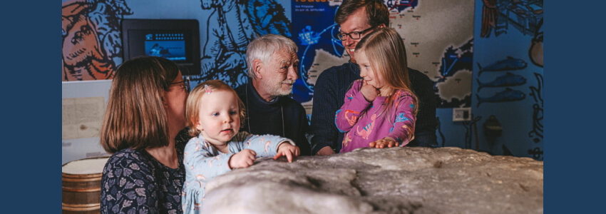 Familienführung im Salzmuseum. Foto: Salzmuseum Lüneburg.