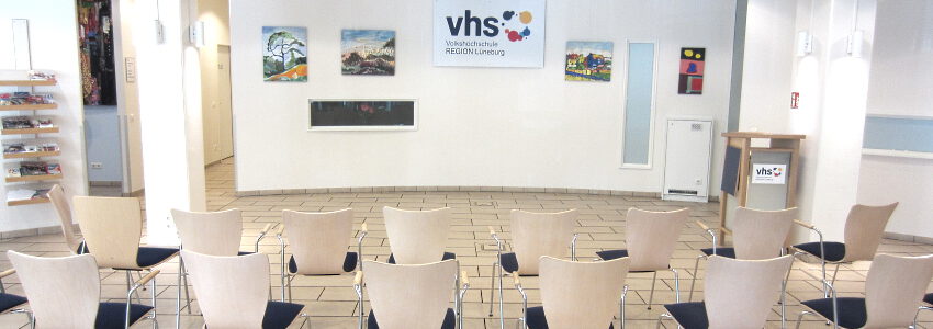 VHS Lüneburg, Foyer. Foto: Lüne-Blog, J. Korn.