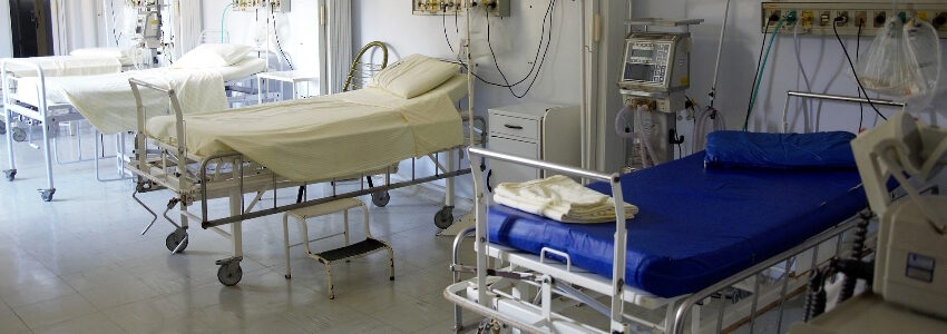 Leere Betten im Krankenhaus. Foto: Silas Camargo Silão, Pixabay.