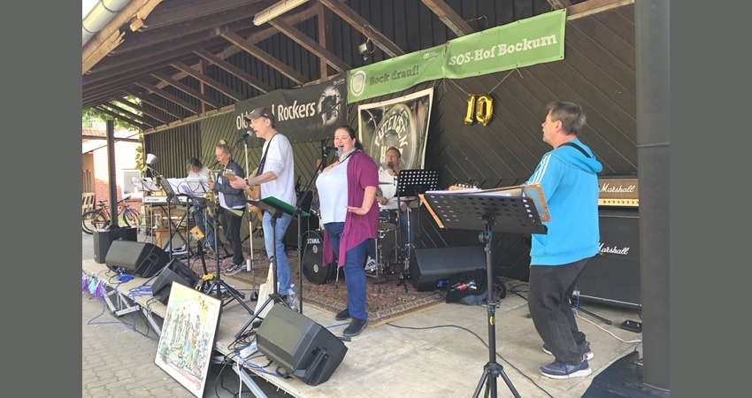 ... und die Putensen House Band. Foto: Ute Bruckart.