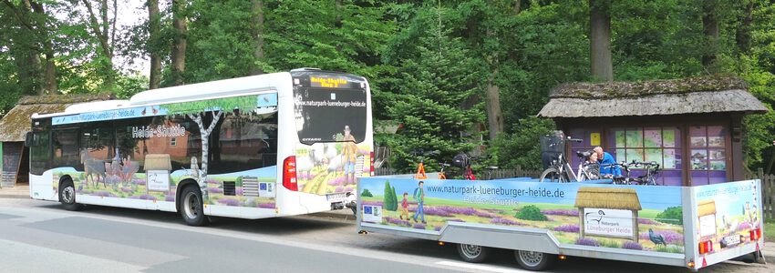 Heideshuttle. Foto: Naturpark Lüneburger Heide.