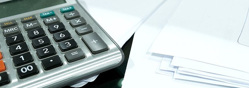Statistik, Zahlen, Rechnen. Foto: Thongchai Tokvamroo, Pixabay.
