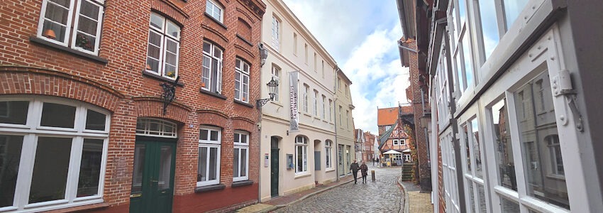 Foto: Lüne-Blog. Das Künstlerhaus in der Elbstraße in Lauenburg.