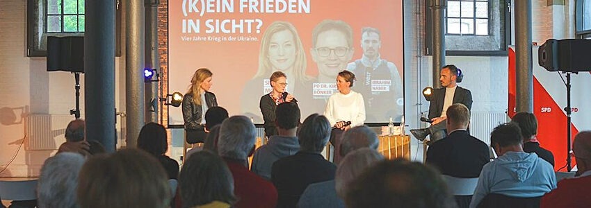 Foto SPD Lüneburg. Bei der Veranstaltung der SPD am 11. Mai 2026 diskutierten - von links: Siemtje Möller, Dr. Kirsten Bönker, Sabrina Panning-Ternes und Ibrahim Naber.