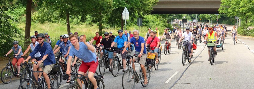 Foto: Mobil ohne Auto Nord e.V. Unterwegs auf der Sternfahrt am 20.06.2021.