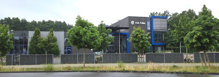 Foto: Lüne-Blog. Firmengebäude von H.B. Fuller in der Willy-Brandt-Straße in Lüneburg.